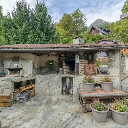 « chalet Des Heureux » Apartment